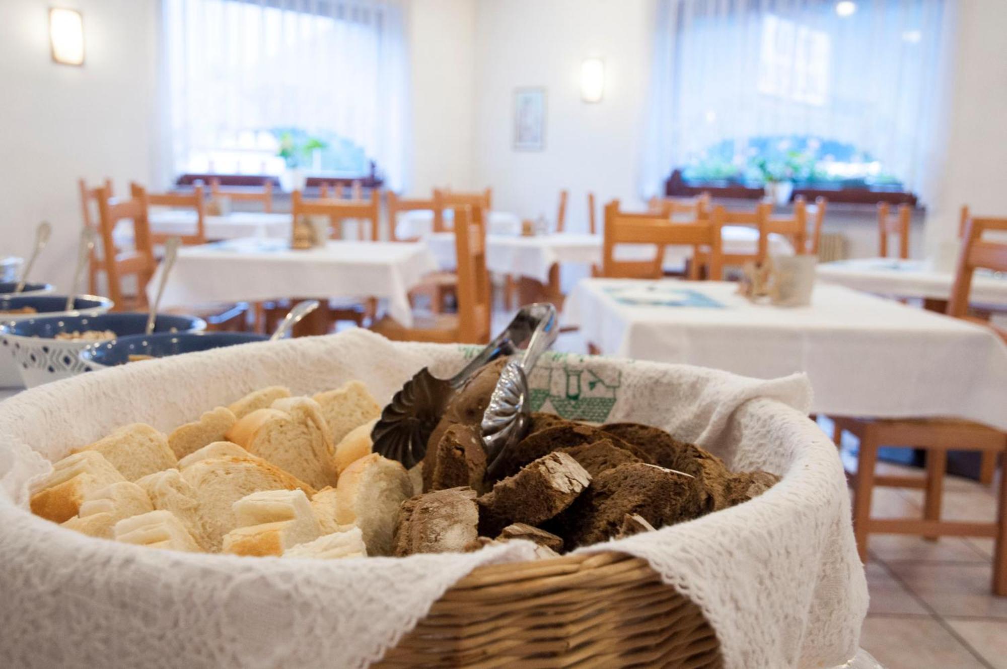 팔카데 Garni Mariolina B&B 외부 사진