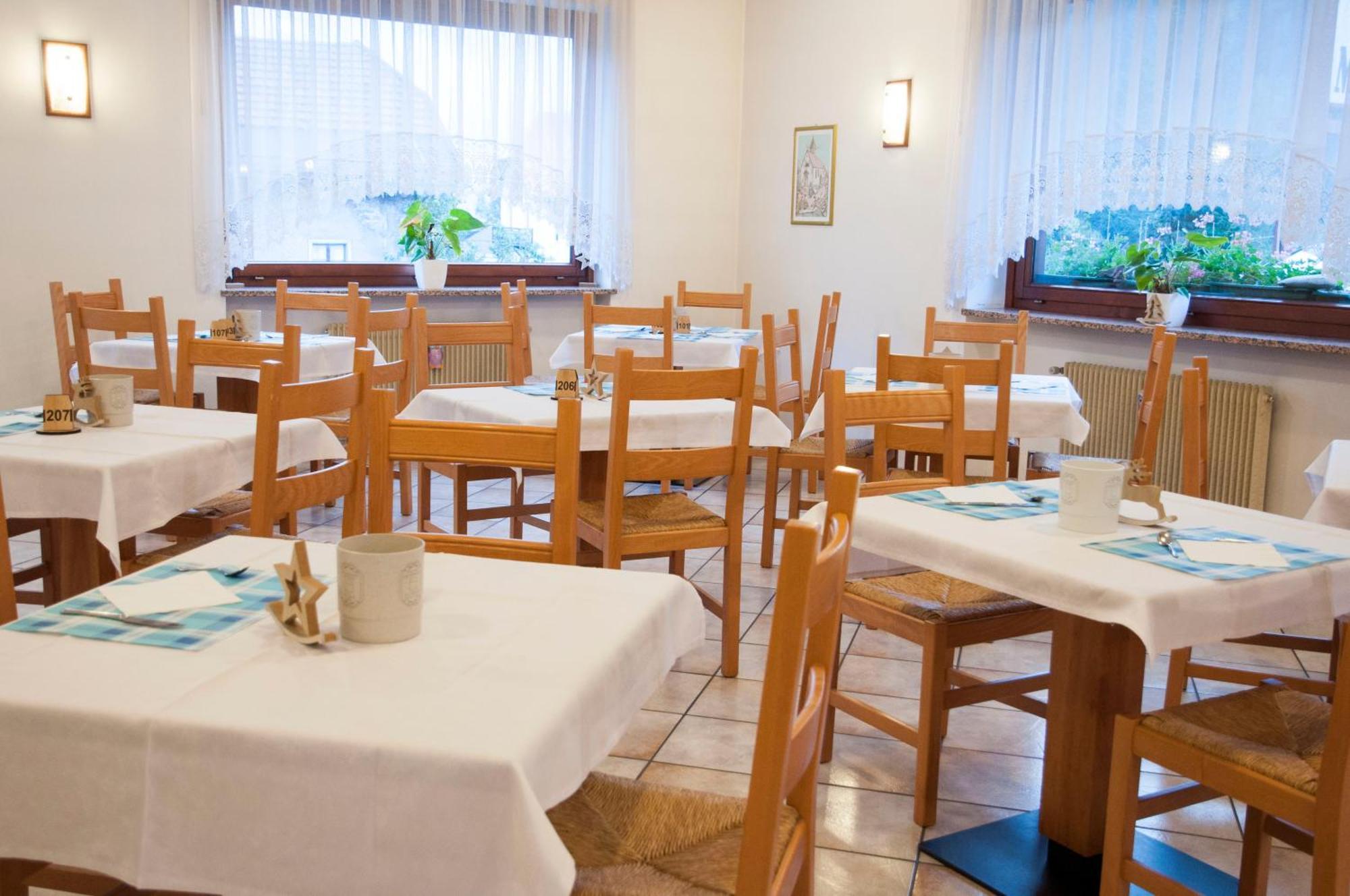 팔카데 Garni Mariolina B&B 외부 사진