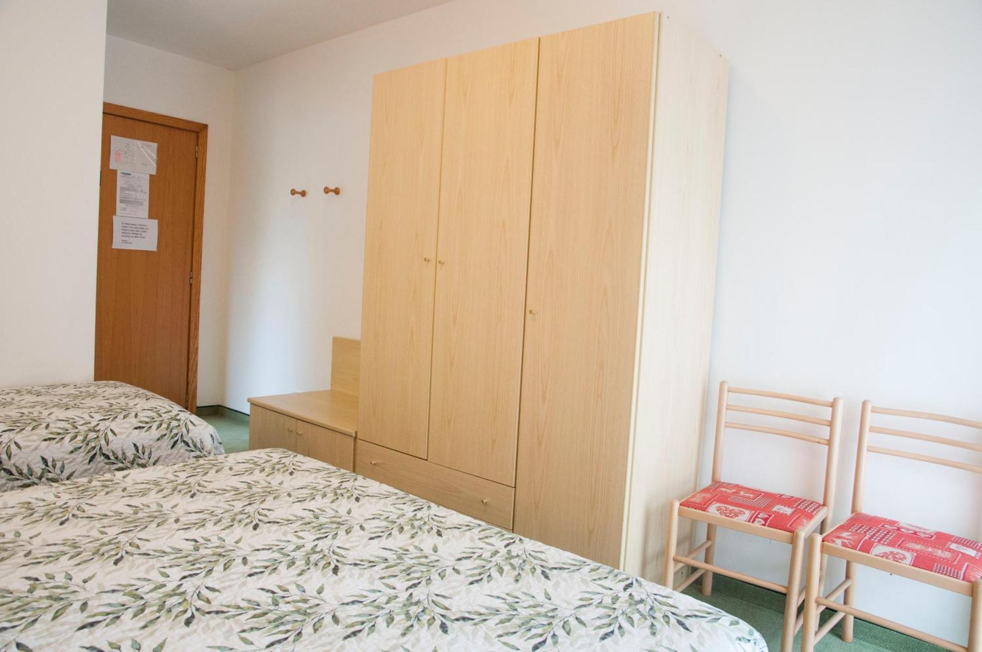 팔카데 Garni Mariolina B&B 외부 사진