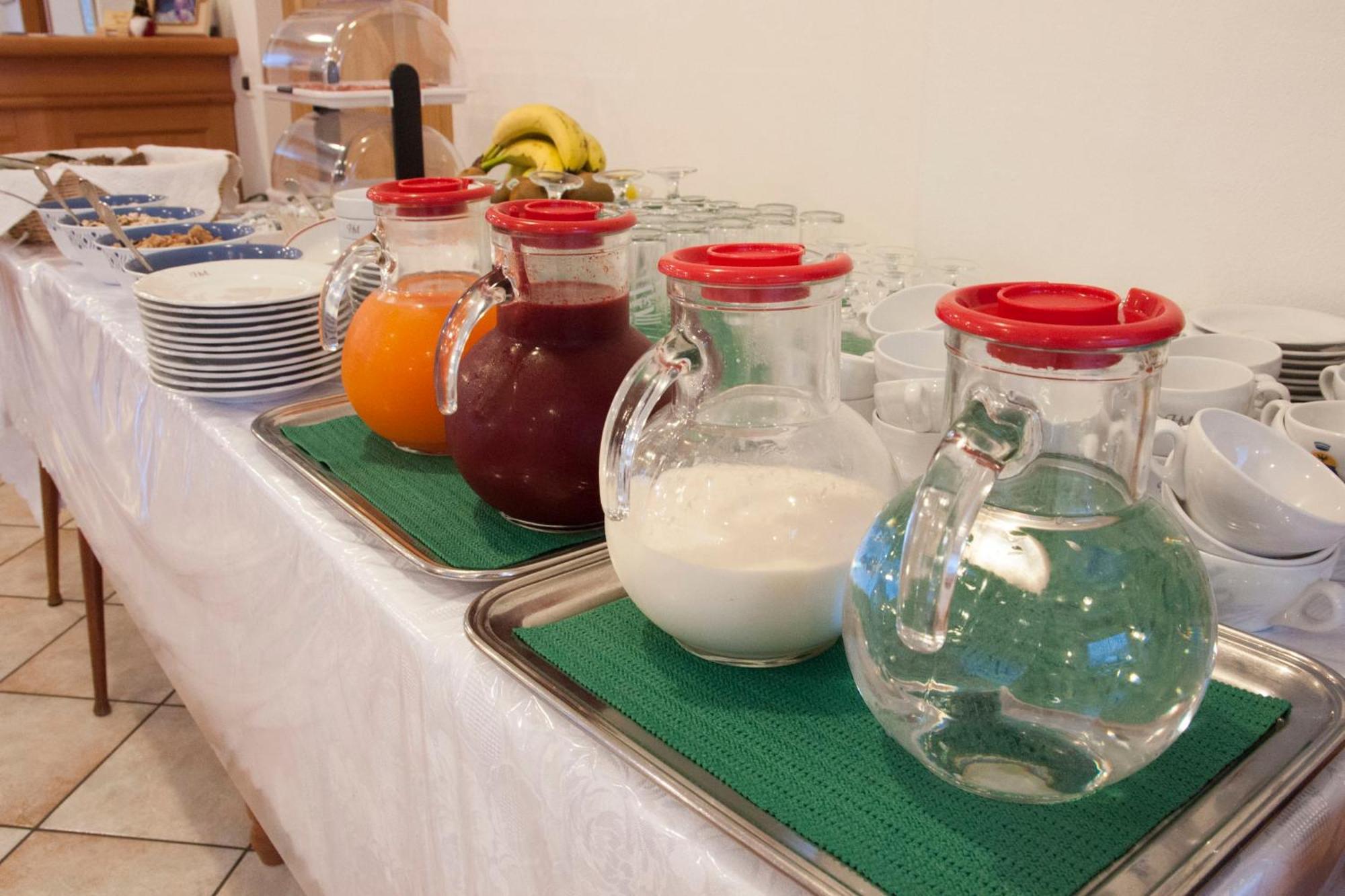 팔카데 Garni Mariolina B&B 외부 사진